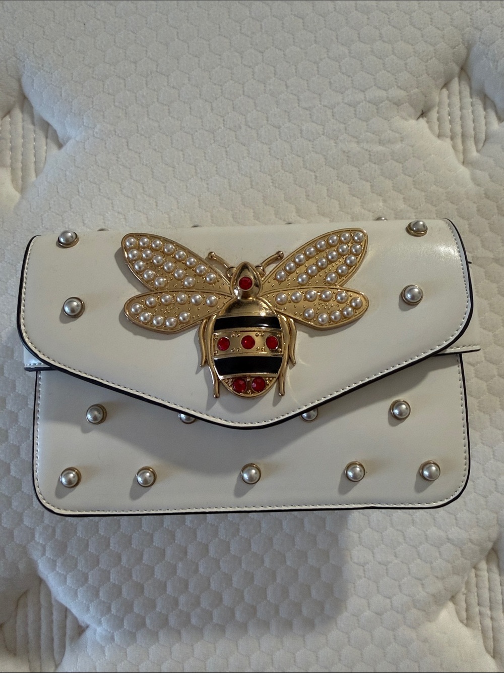 Gucci Dupe Pearl-Studded White Bee Accent Crossbody Bag